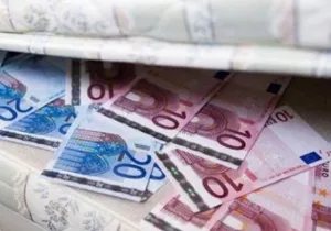 Φοβούνται κατασχέσεις από εφορία, ΕΦΚΑ και Τράπεζες