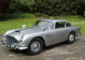 Aston Martin DB5