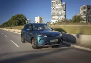 Το νέο BYD ATTO 2 DM-i φέρνει την τεχνολογία Super Hybrid στην κατηγορία των compact SUV