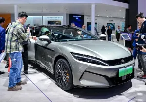 Η BYD κάνει τα βενζινάδικα παρελθόν – Προσθέτει αυτονομία 420 Km σε 5′