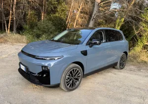 Οδηγώντας το Leapmotor B10