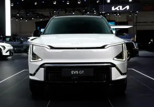Σαλόνι Αυτοκινήτου Βρυξελλών: Νέο Kia EV5 GT με 300 ίππους και τετρακίνηση