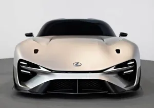 Η Toyota ετοιμάζει το πρώτο της ηλεκτρικό αυτοκίνητο με μπαταρία στερεάς κατάστασης