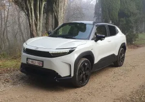 Το νέο Toyota Urban Cruiser αποκαλύπτεται