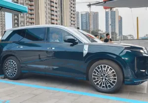 BYD Tang 9: Διέρρευσαν οι πρώτες εικόνες του νέου SUV με 680 PS και 0-100 σε 4,9’’