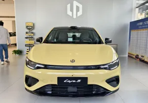 Leapmotor B05: Ηλεκτρική οδηγική απόλαυση