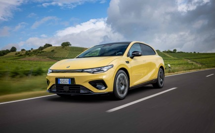 Νέο Leapmotor B05: Το εντυπωσιακό C-Hatchback που χαίρεσαι να βλέπεις και απολαμβάνεις να οδηγείς